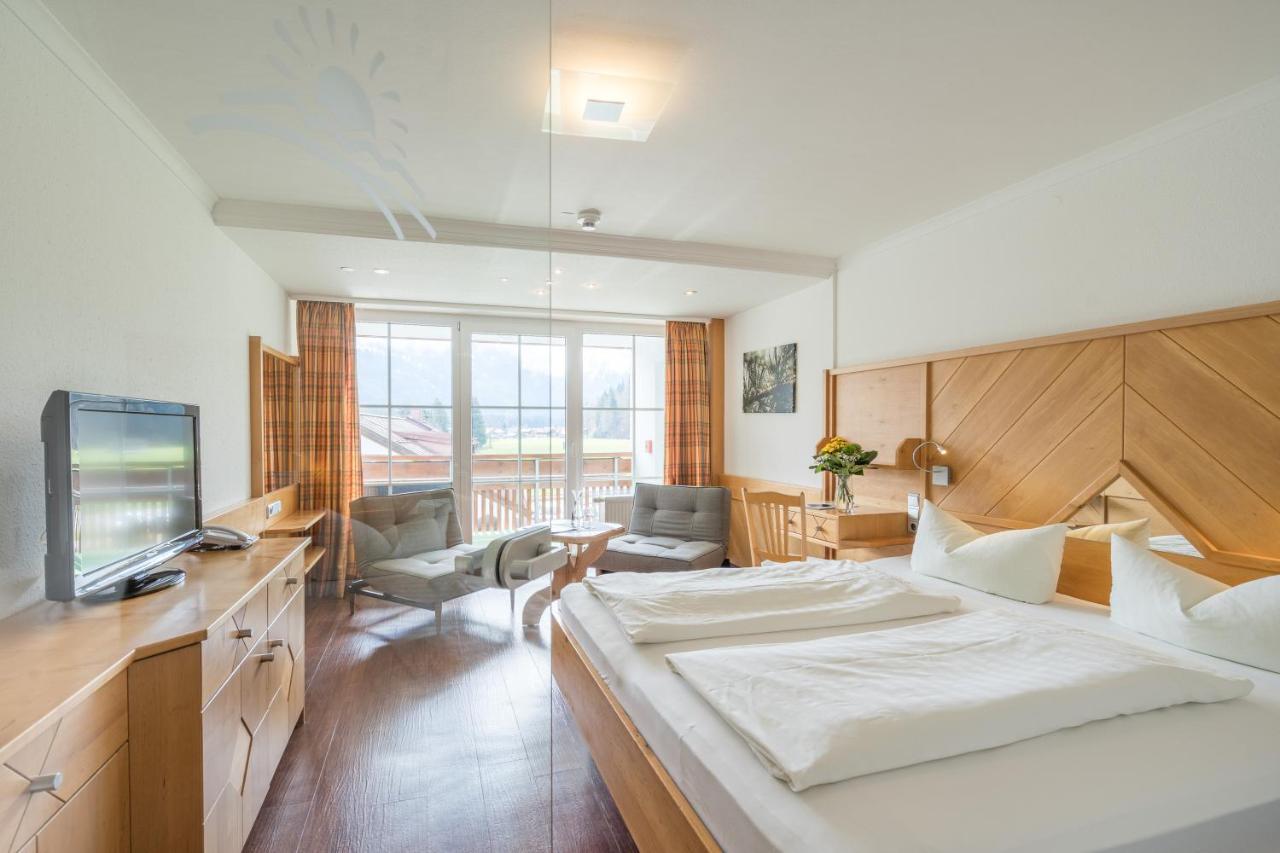 Wohlfuehlhotel Frohsinn Fischen im Allgaeu ภายนอก รูปภาพ