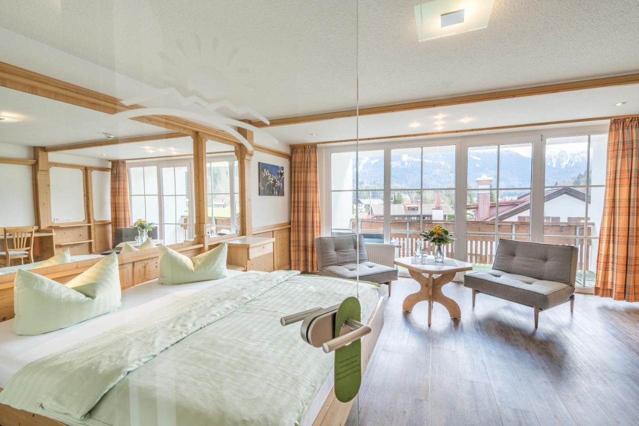 Wohlfuehlhotel Frohsinn Fischen im Allgaeu ภายนอก รูปภาพ